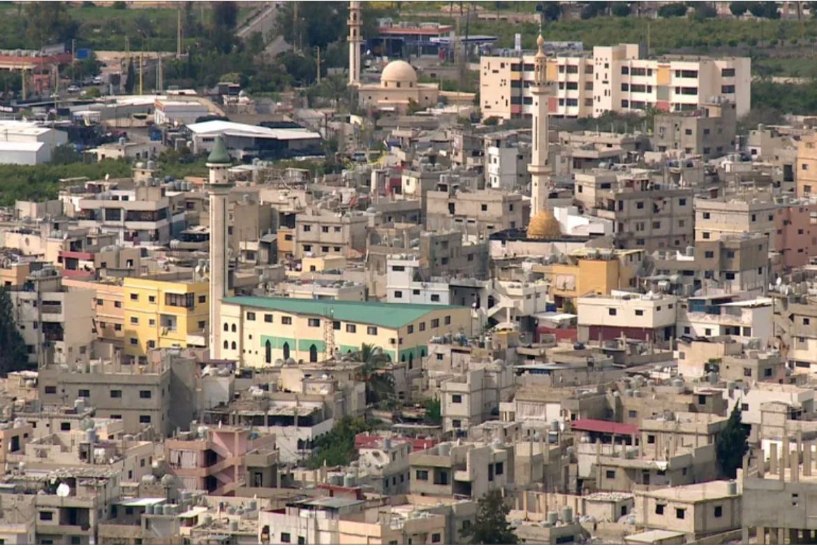 سحب المسلحين من مدارس الأونروا